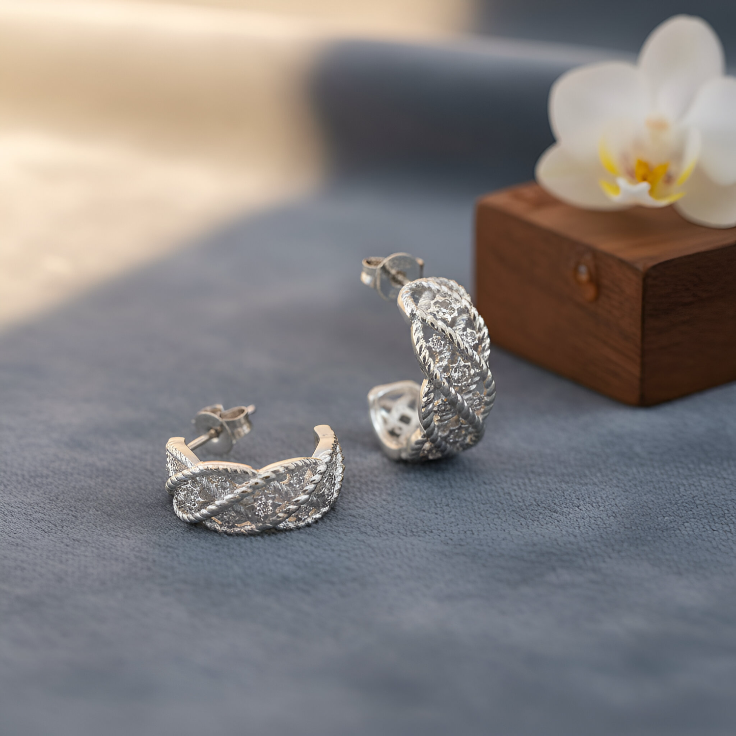 π Entwined Brilliance π