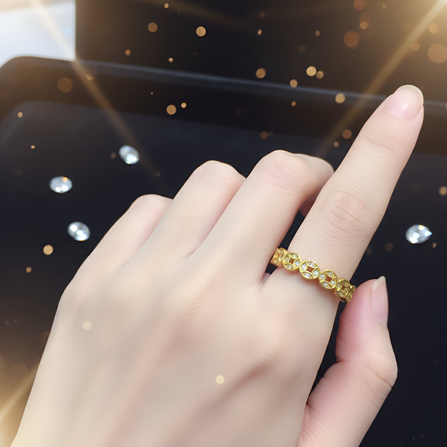 Money Come Come (Gold)